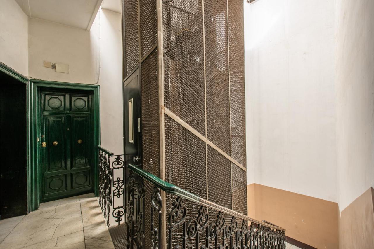 Lejlighed Cavour Attic With Terrace Rom