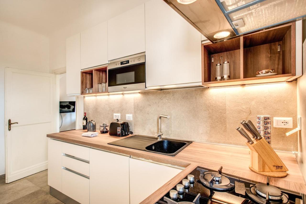 Cavour Attic With Terrace Lejlighed Rom